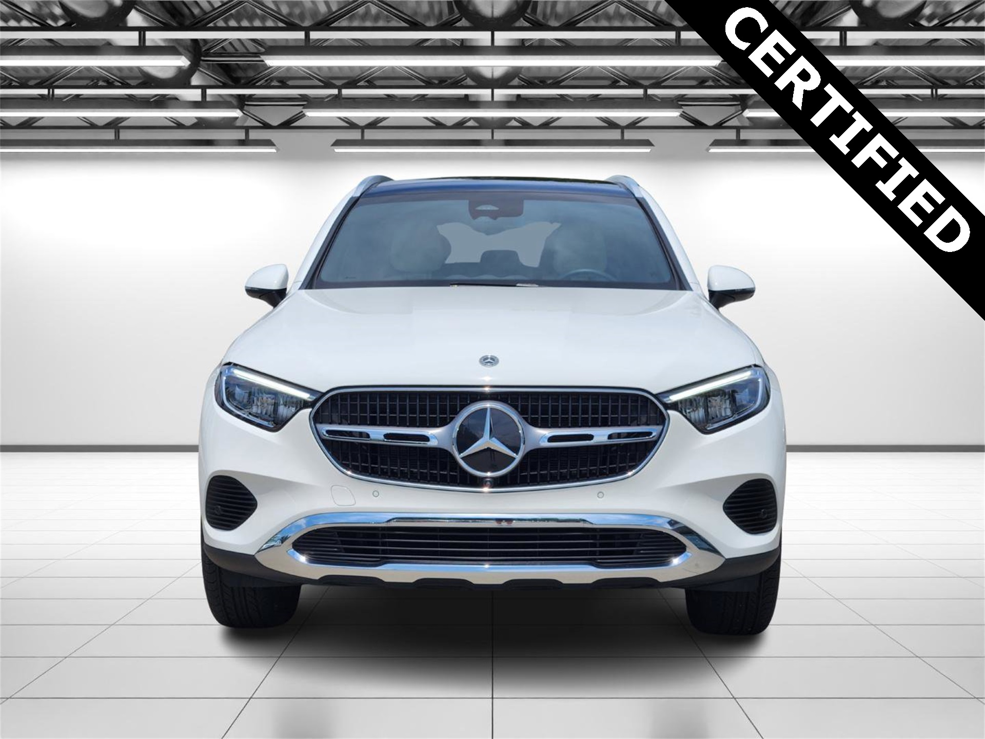 2025 Mercedes Benz GLC 350e 4MATIC photo 3