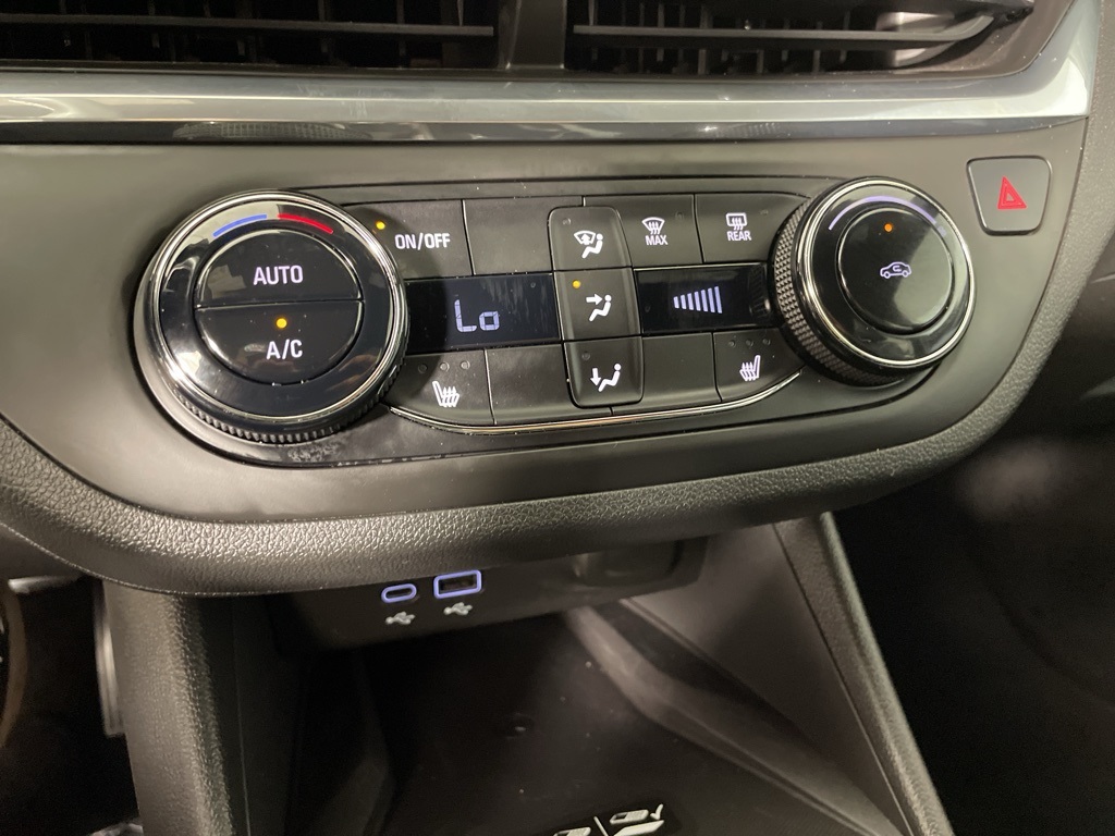 2024 Buick Envista Preferred photo 27