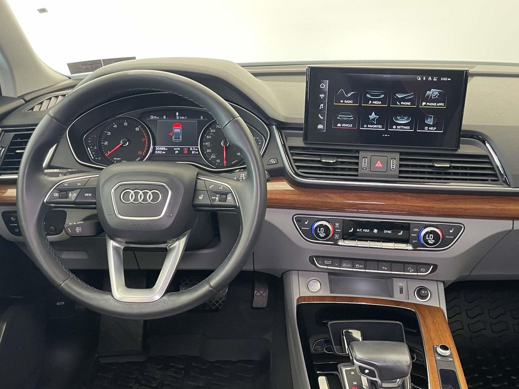 2022 Audi Q5 45 S line Premium photo 22