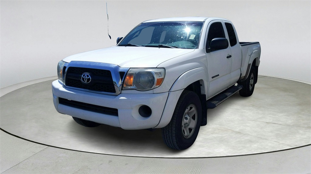 2011 Toyota Tacoma PreRunner photo 3