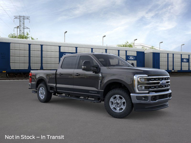 2026 Ford F-350 XLT photo 2
