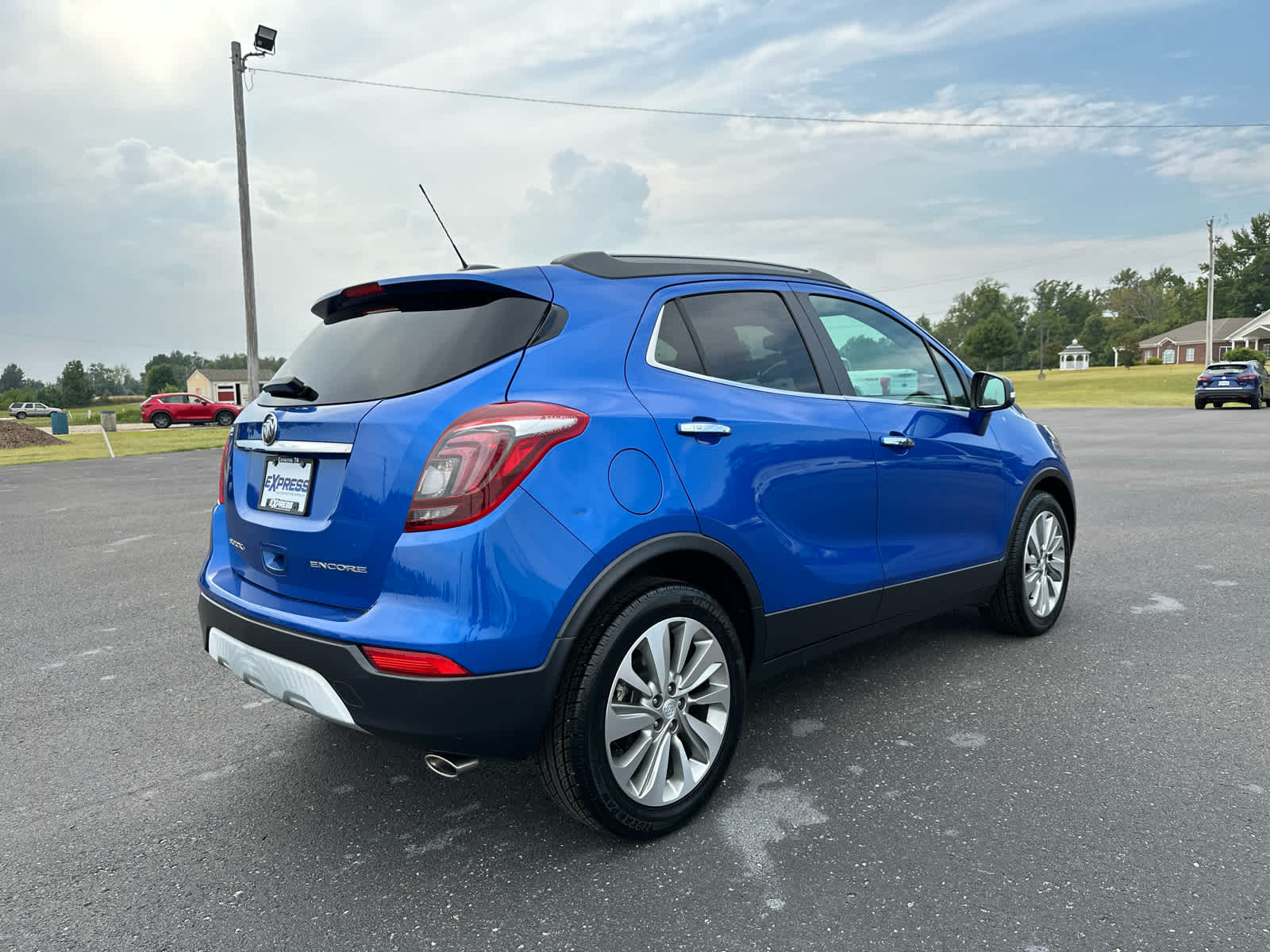 2017 Buick Encore Preferred photo 2