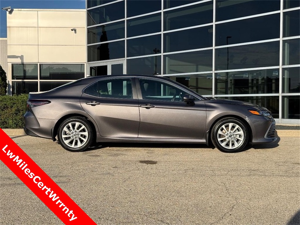 2024 Toyota Camry LE photo 2