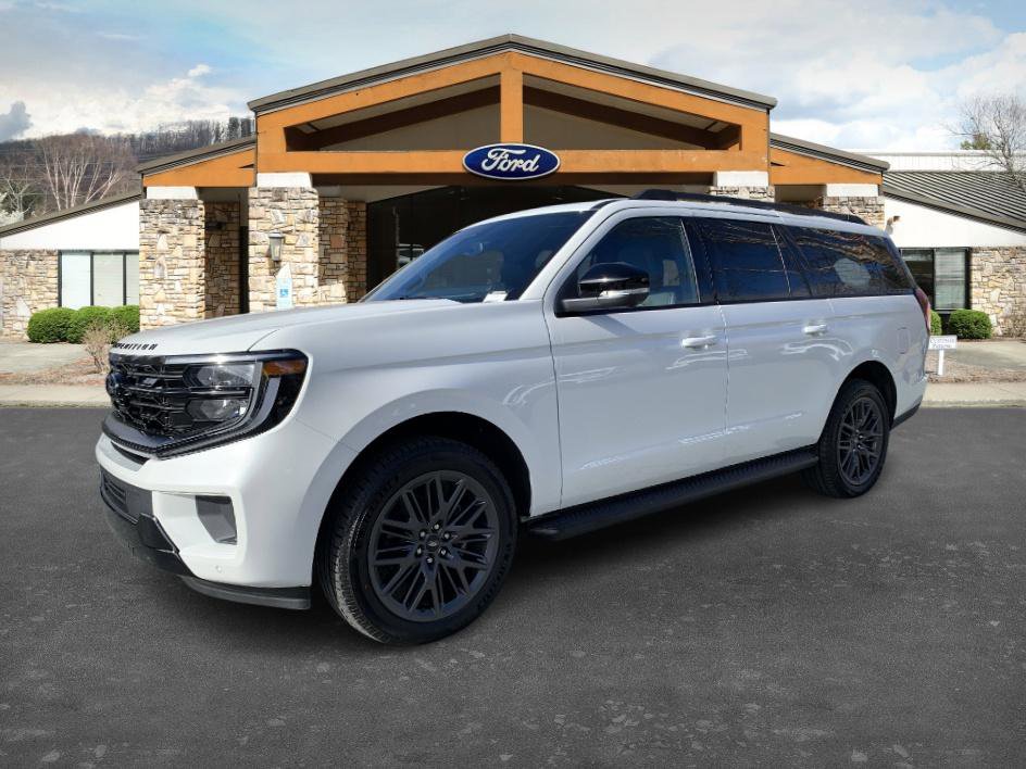 2026 Ford Expedition Platinum's photo
