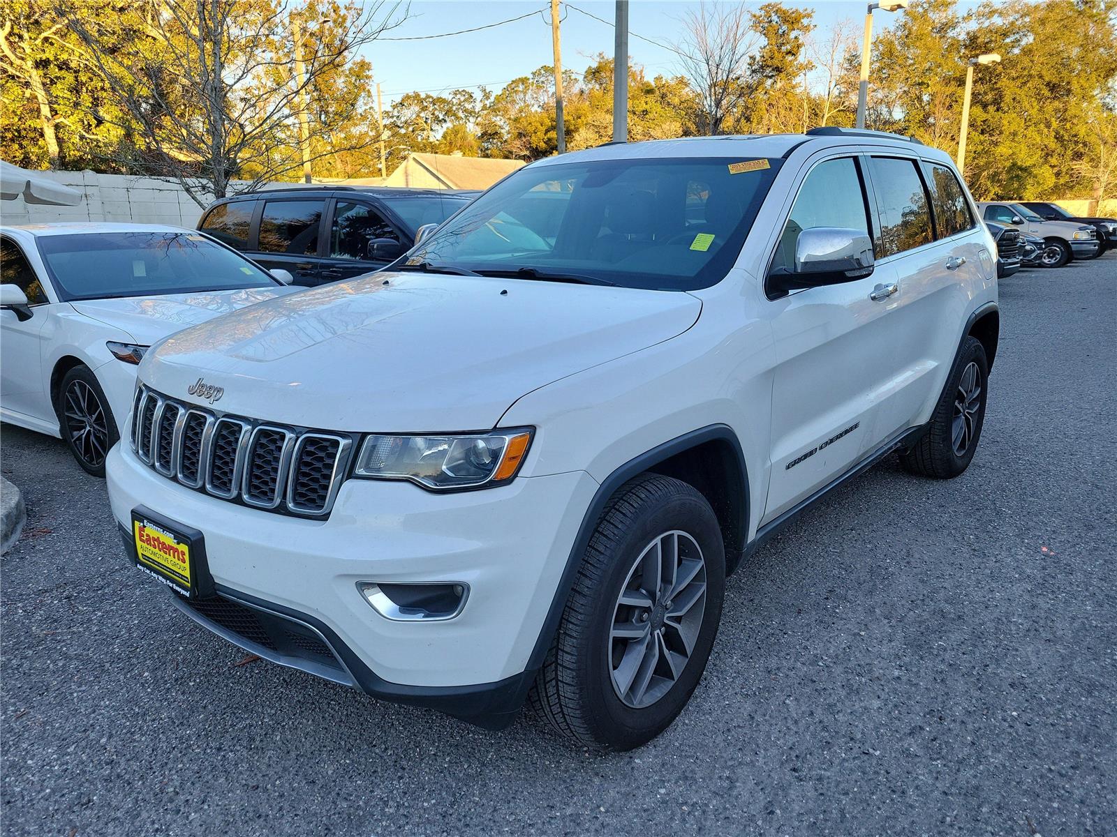 2019 Jeep Grand Cherokee Limited's photo
