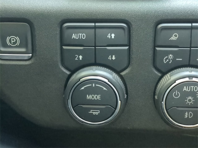 2024 Chevrolet Silverado 2500HD High Country photo 49