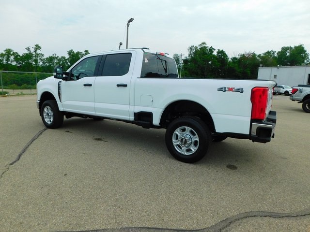 2025 Ford F-350 XLT photo 10
