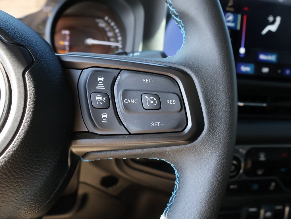 2024 Jeep Wrangler Rubicon 4xe photo 26
