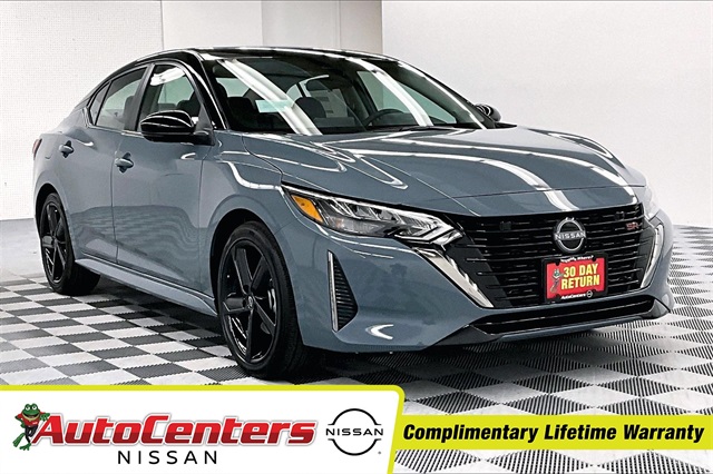 2025 Nissan Sentra SR's photo