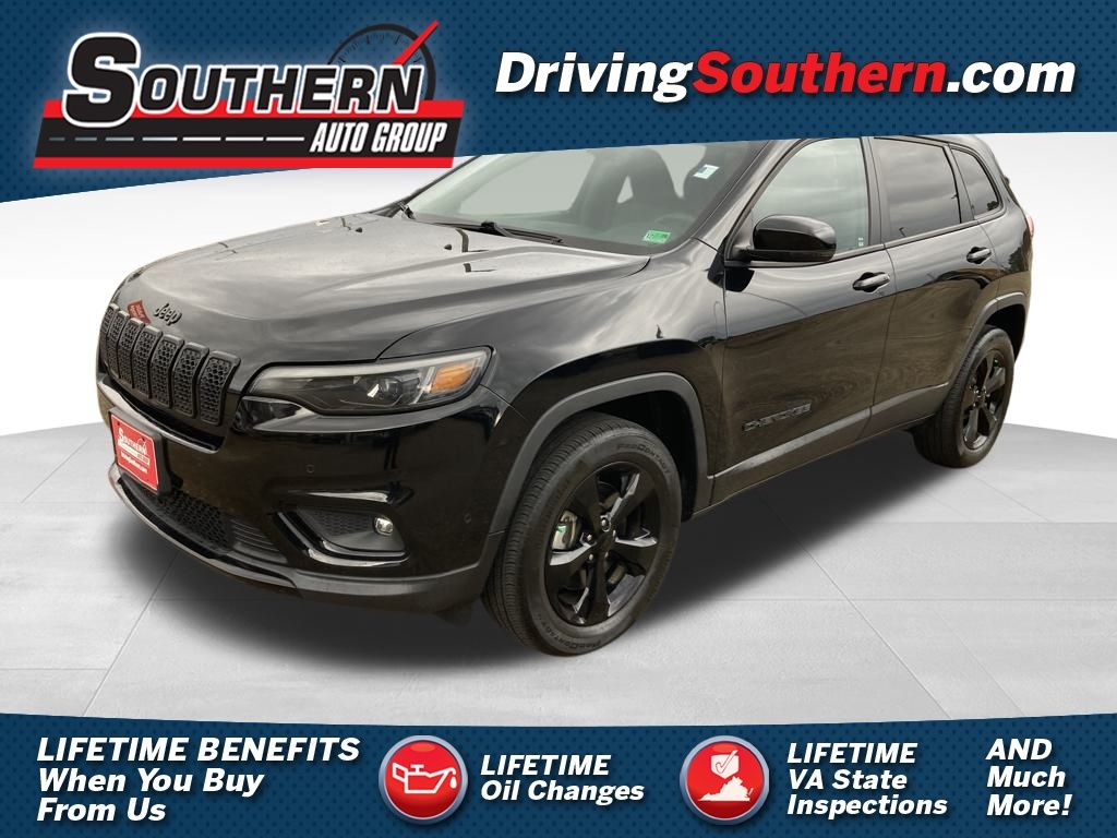 2023 Jeep Cherokee Altitude Lux's photo