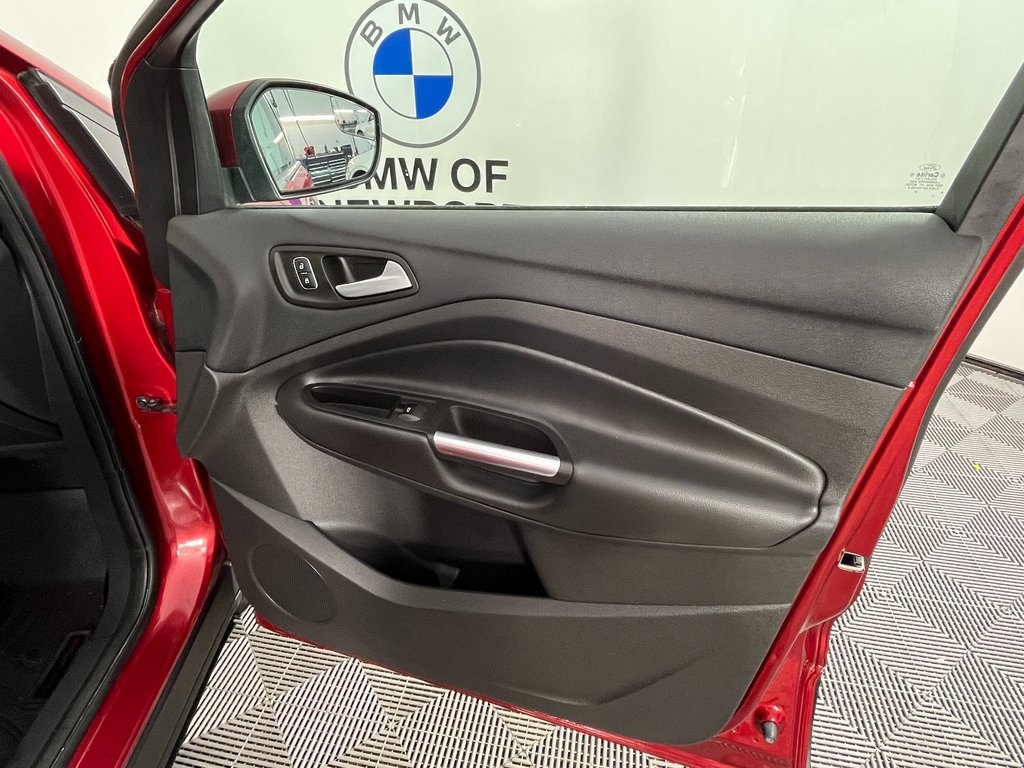 2018 Ford Escape SE photo 18