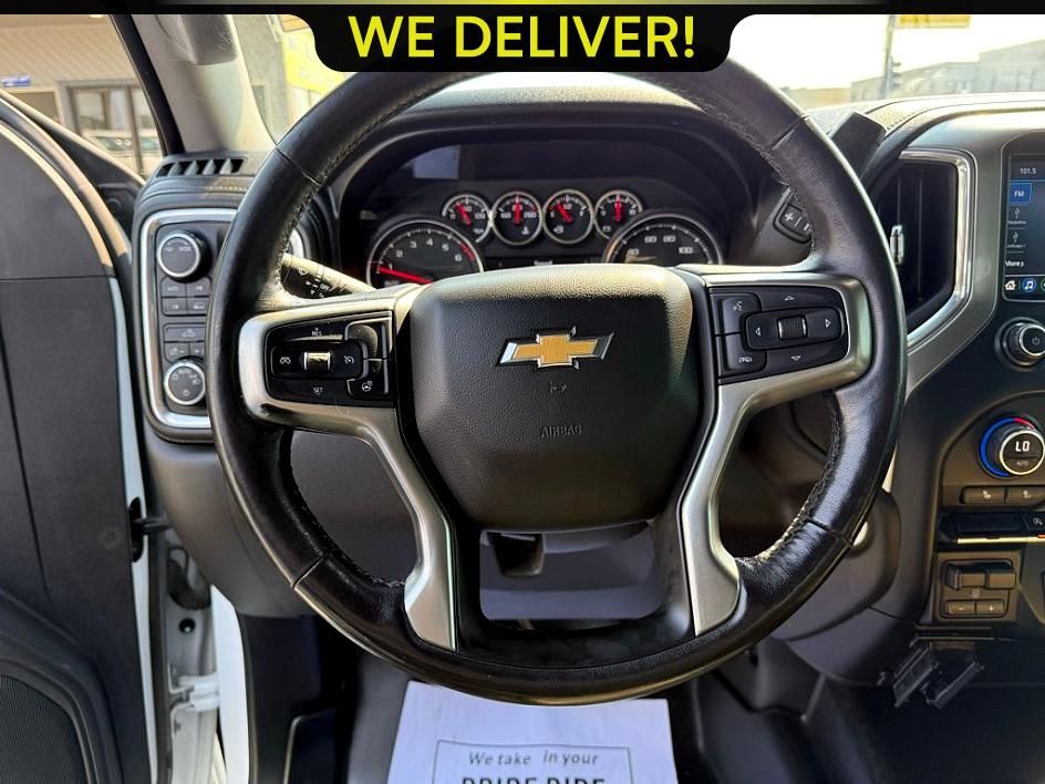 2020 Chevrolet Silverado 1500 LT photo 11