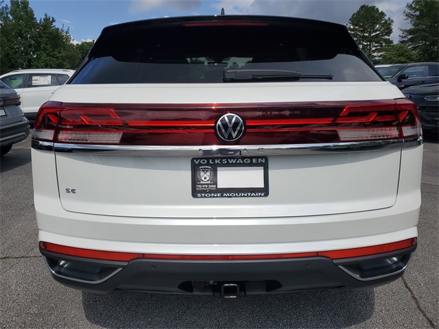 2026 Volkswagen Atlas Cross Sport SE Technology photo 2
