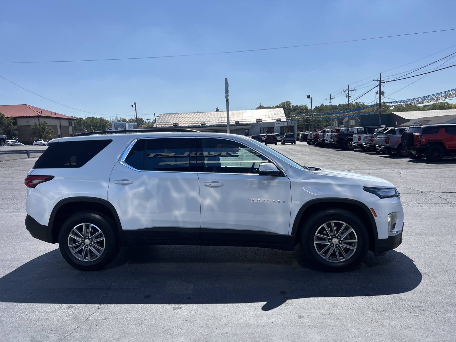 2023 Chevrolet Traverse Cloth photo 9
