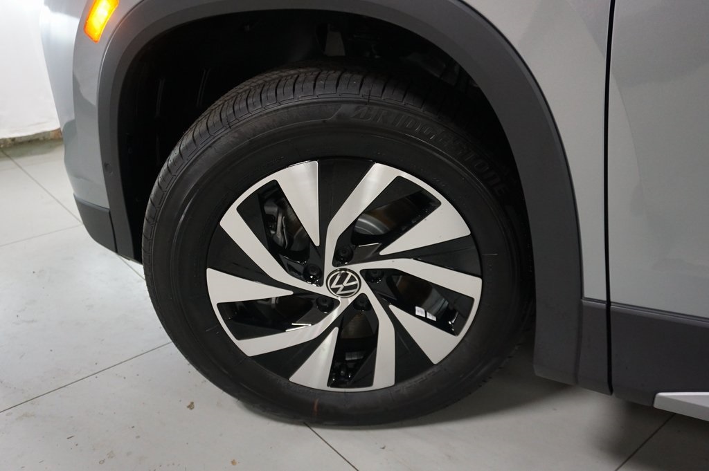 2025 Volkswagen Tiguan S photo 28