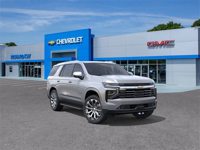 2026 Chevrolet Tahoe Premier's photo