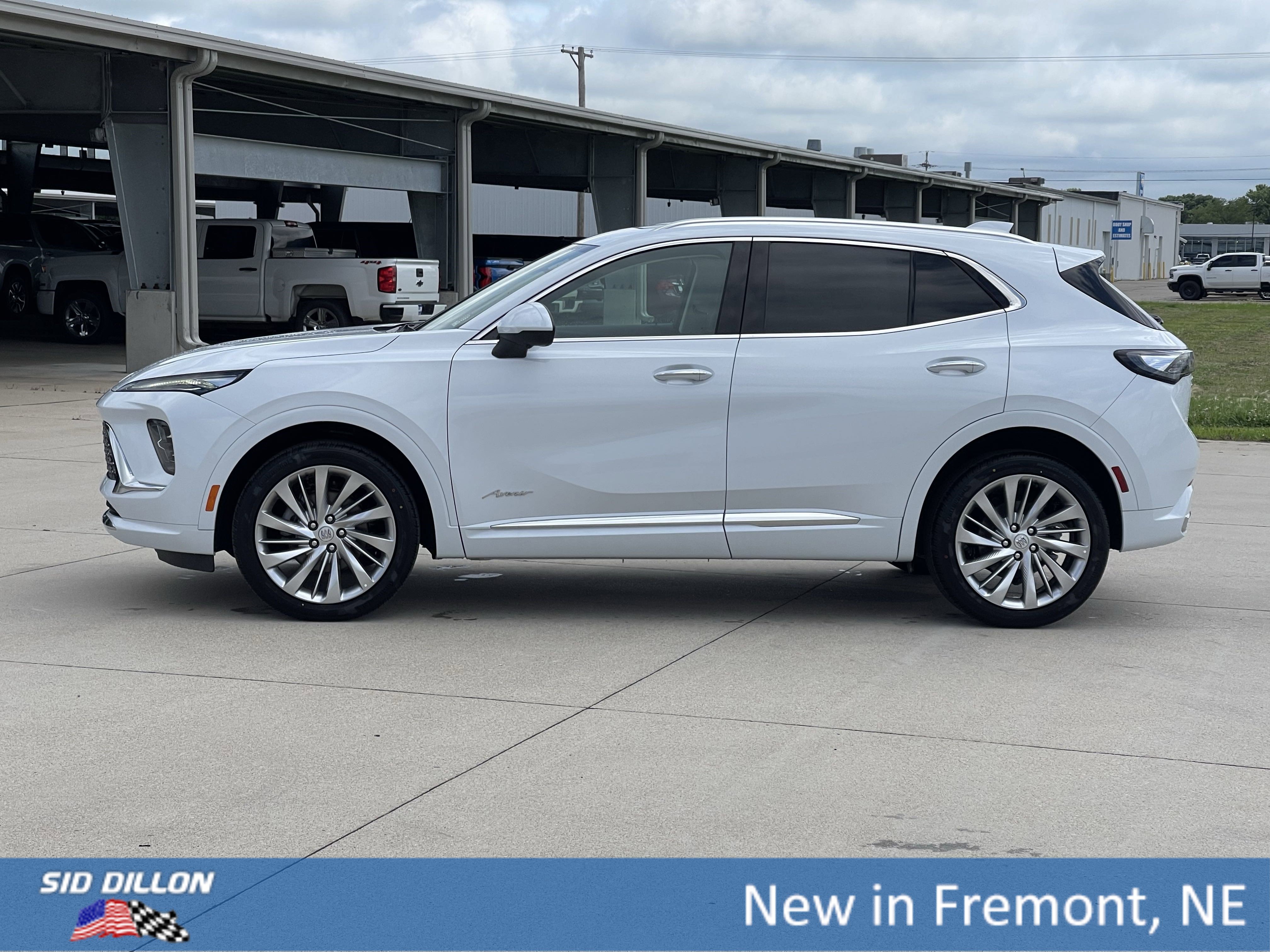 2025 Buick Envision Avenir photo 16