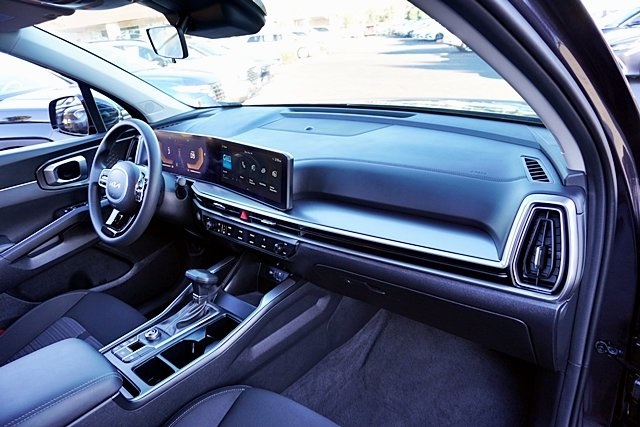 Used 2025 Gray Kia LX image 9