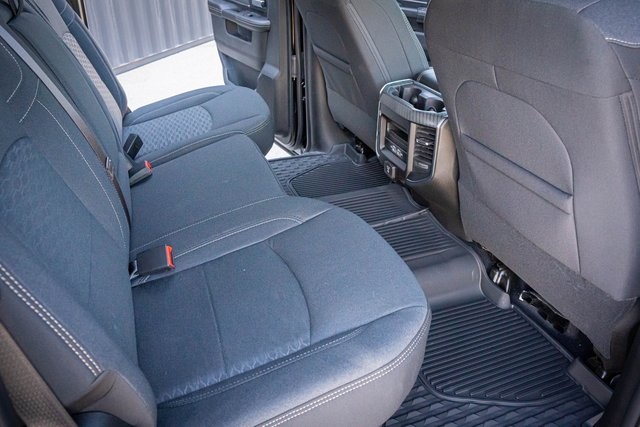 2025 Ram 2500 Big Horn photo 31