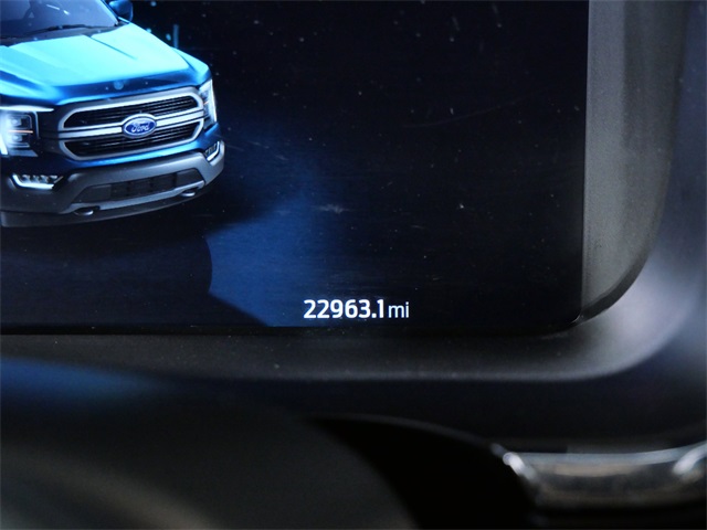 2023 Ford F-150 Lariat photo 19