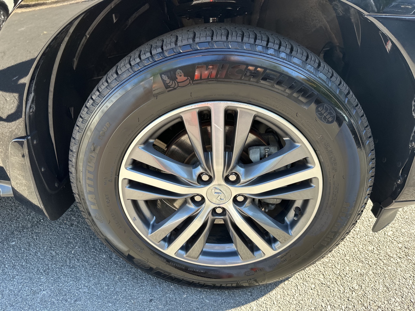 2020 Infiniti QX60 Luxe photo 30