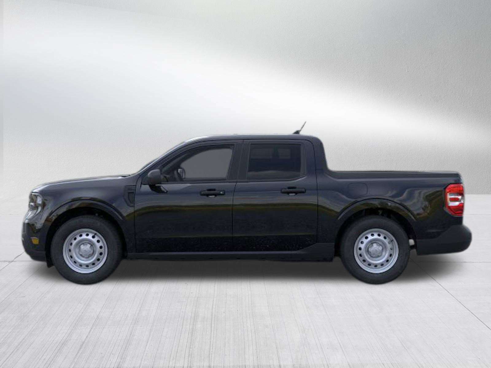 2025 Ford Maverick XL photo 3