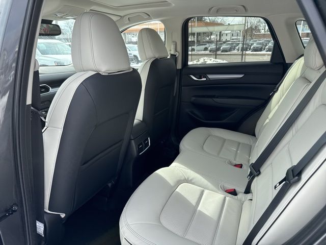 2025 Mazda CX-5 2.5 S Preferred photo 11