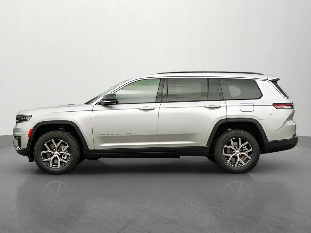 2025 Jeep Grand Cherokee Limited photo 3