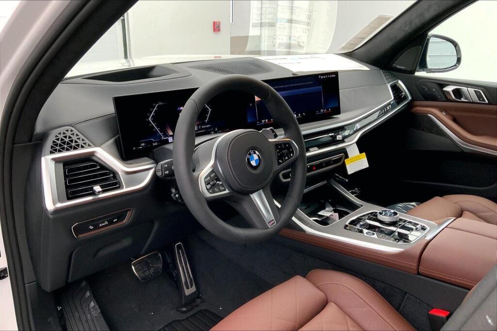 2025 Bmw X7 xDrive40i photo 3