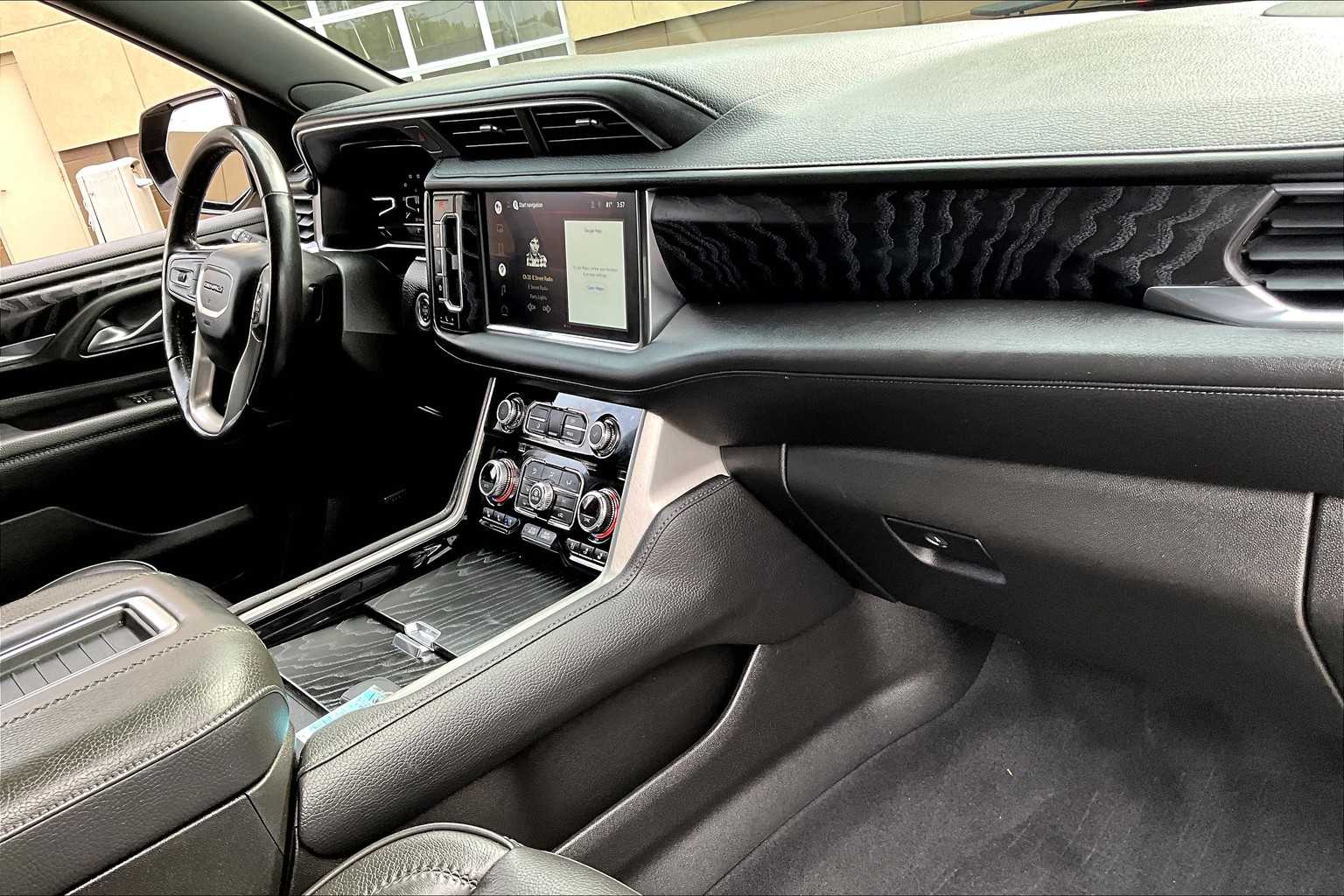 2022 Gmc Yukon Denali photo 12
