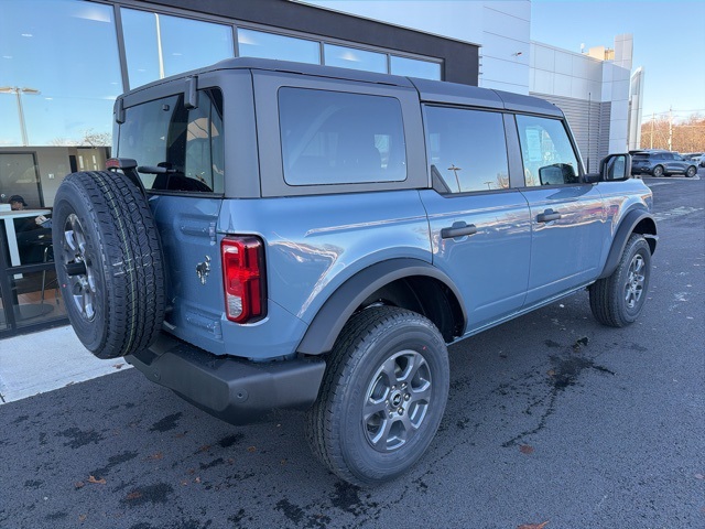 2025 Ford Bronco Big Bend photo 2