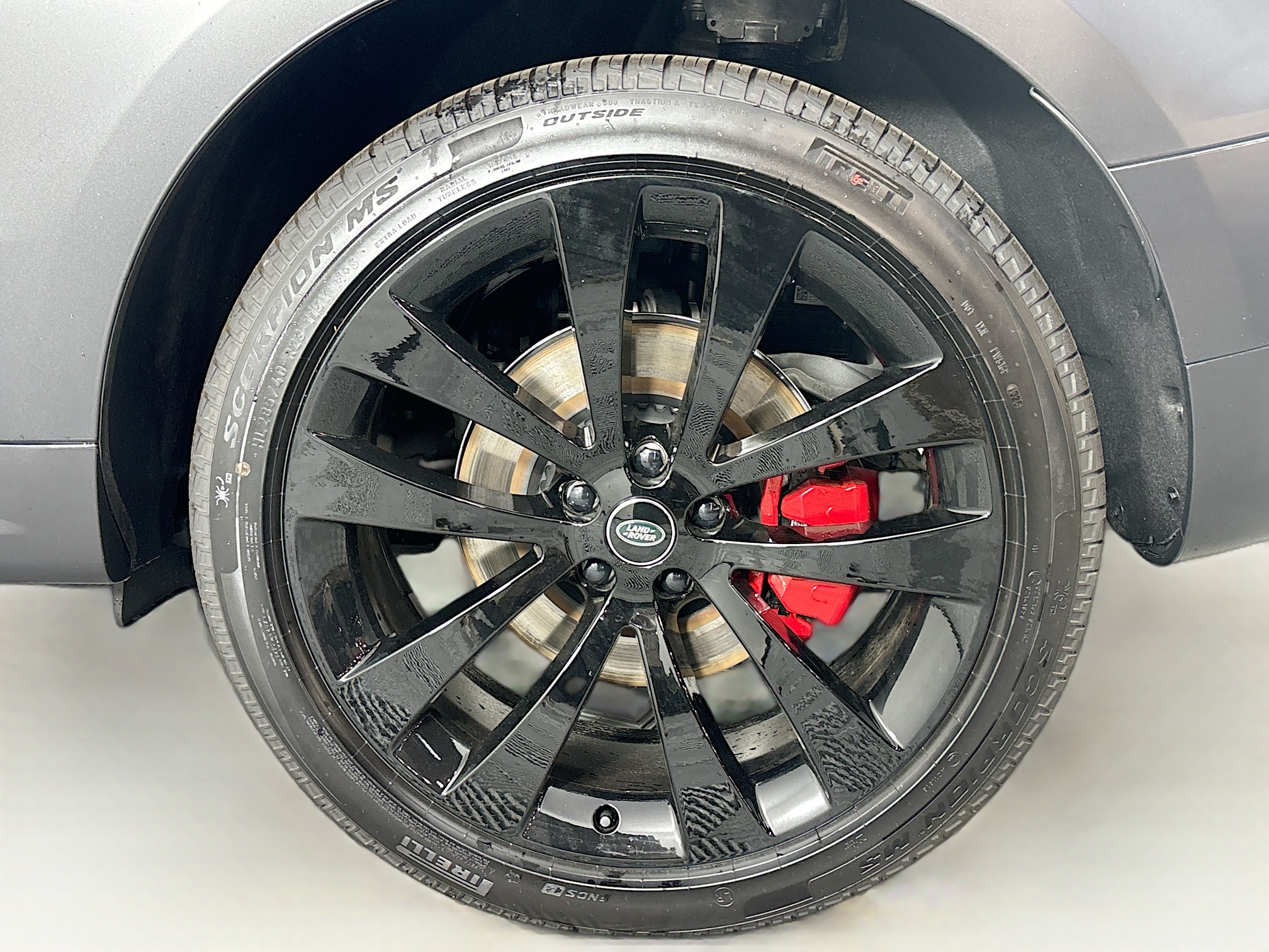 2025 Land Rover Range Rover Sport SE photo 25