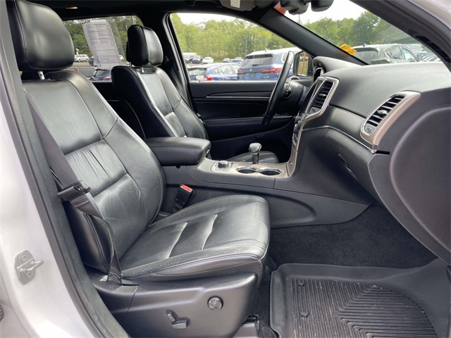 2015 Jeep Grand Cherokee Limited photo 15