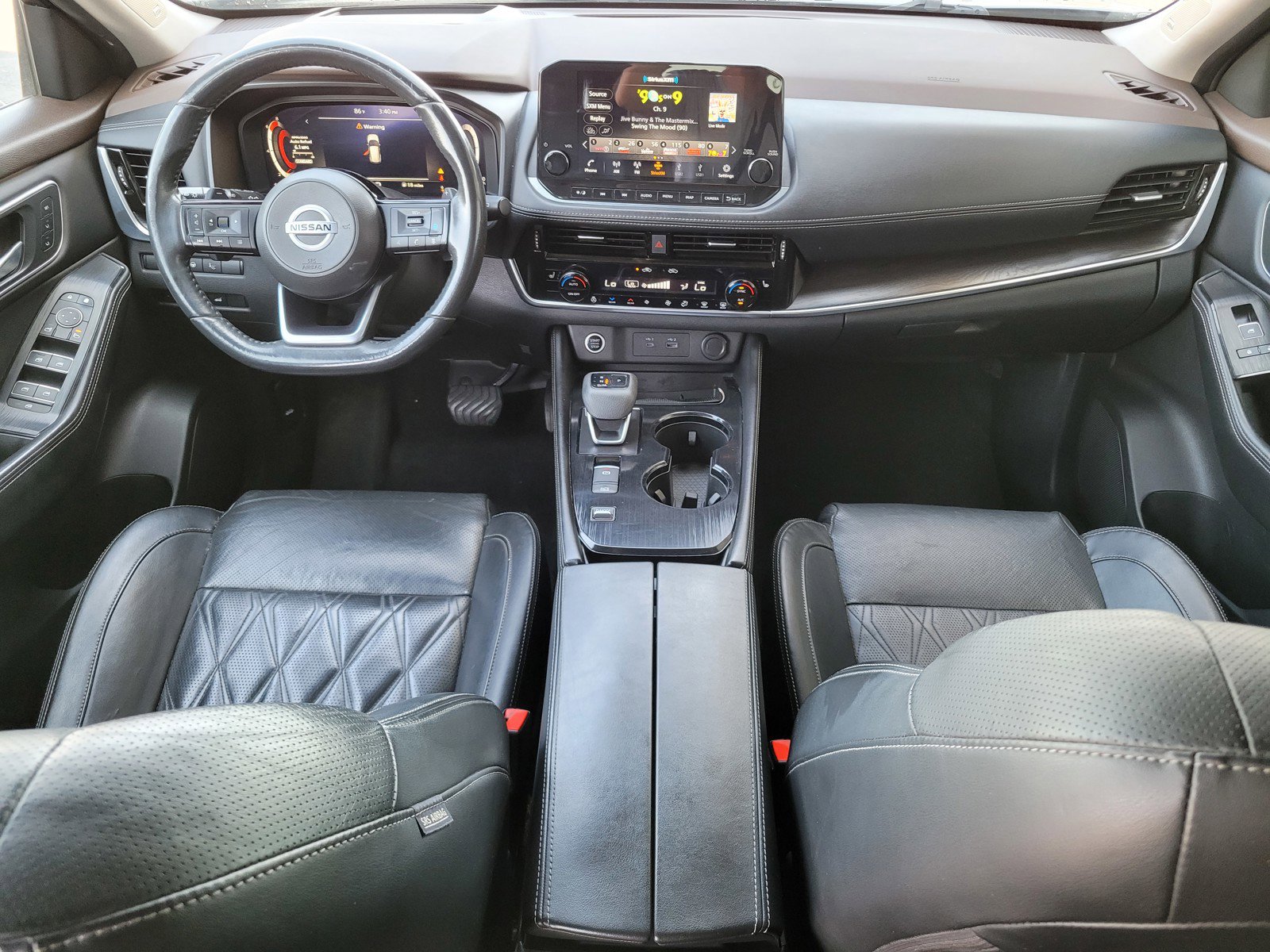 2021 Nissan Rogue Platinum photo 12