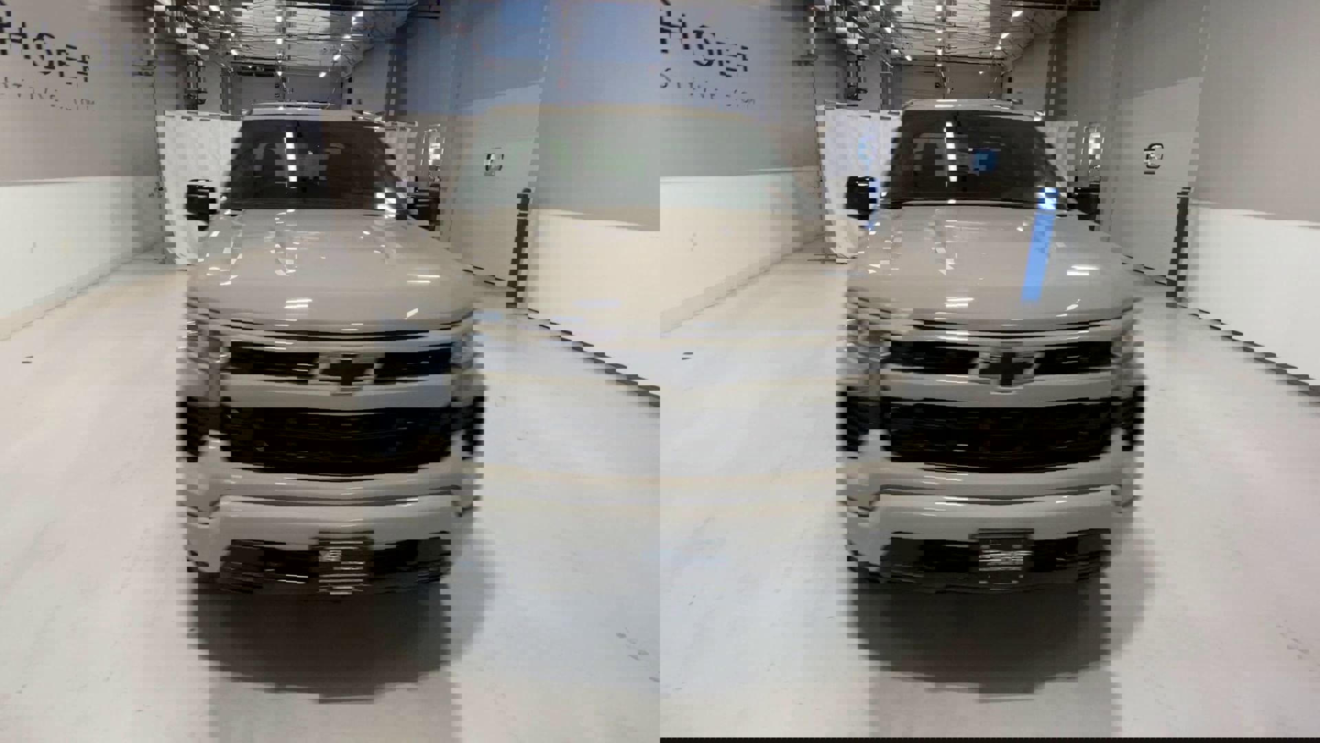 2026 Chevrolet Silverado 1500 RST photo 3