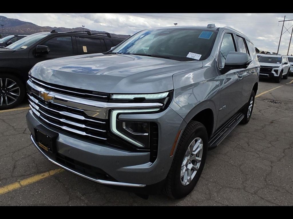2025 Chevrolet Tahoe LT's photo