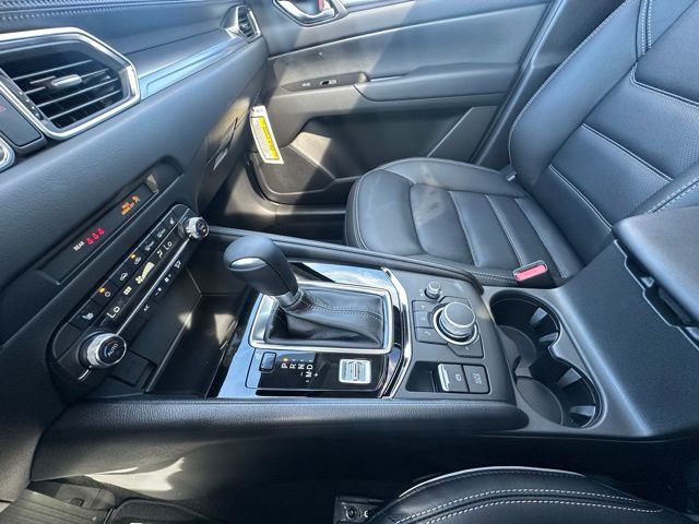 2025 Mazda CX-5 2.5 S Preferred photo 27
