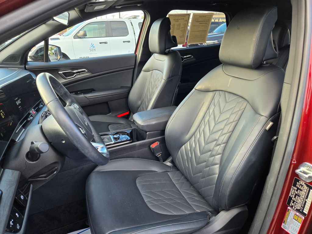 2023 Kia Sportage X-Line photo 12