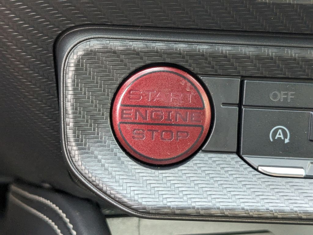 2025 Ford Mustang GT Premium photo 31