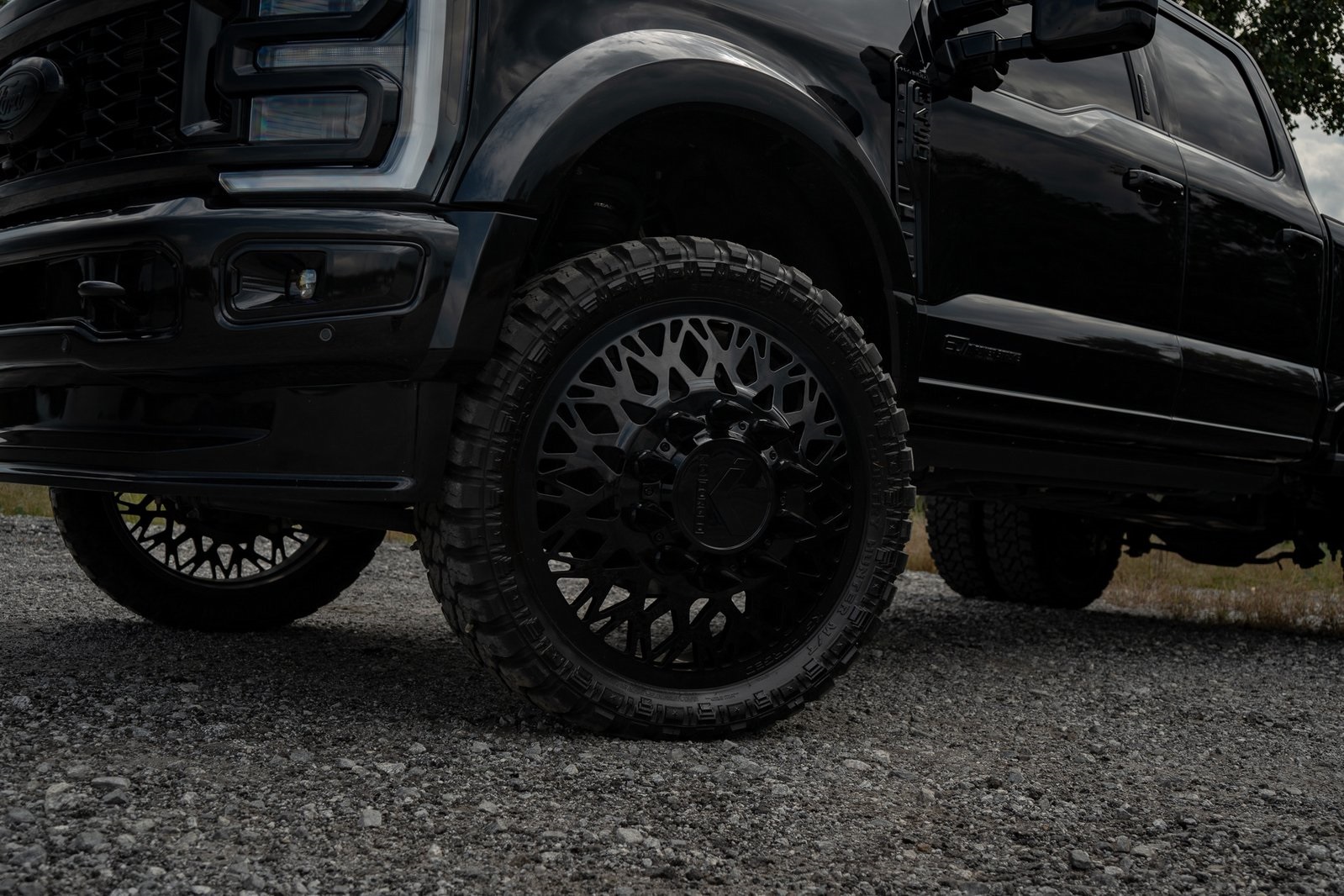 2024 Ford F-450 photo 2