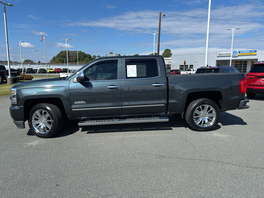2018 Chevrolet Silverado 1500 High Country photo 4
