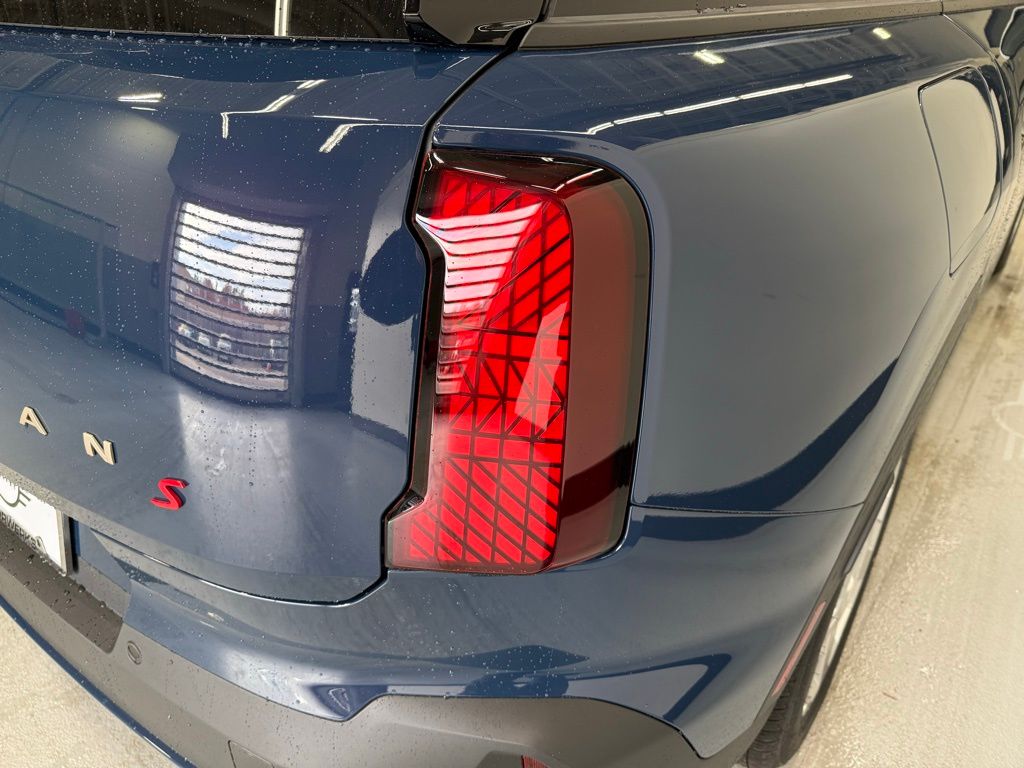 2025 Mini Countryman S photo 4