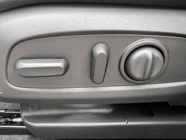 2025 Chevrolet Trax photo 15
