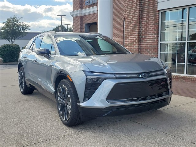 2025 Chevrolet Blazer EV RS photo 2