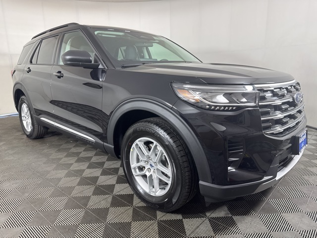 2025 Ford Explorer Active's photo
