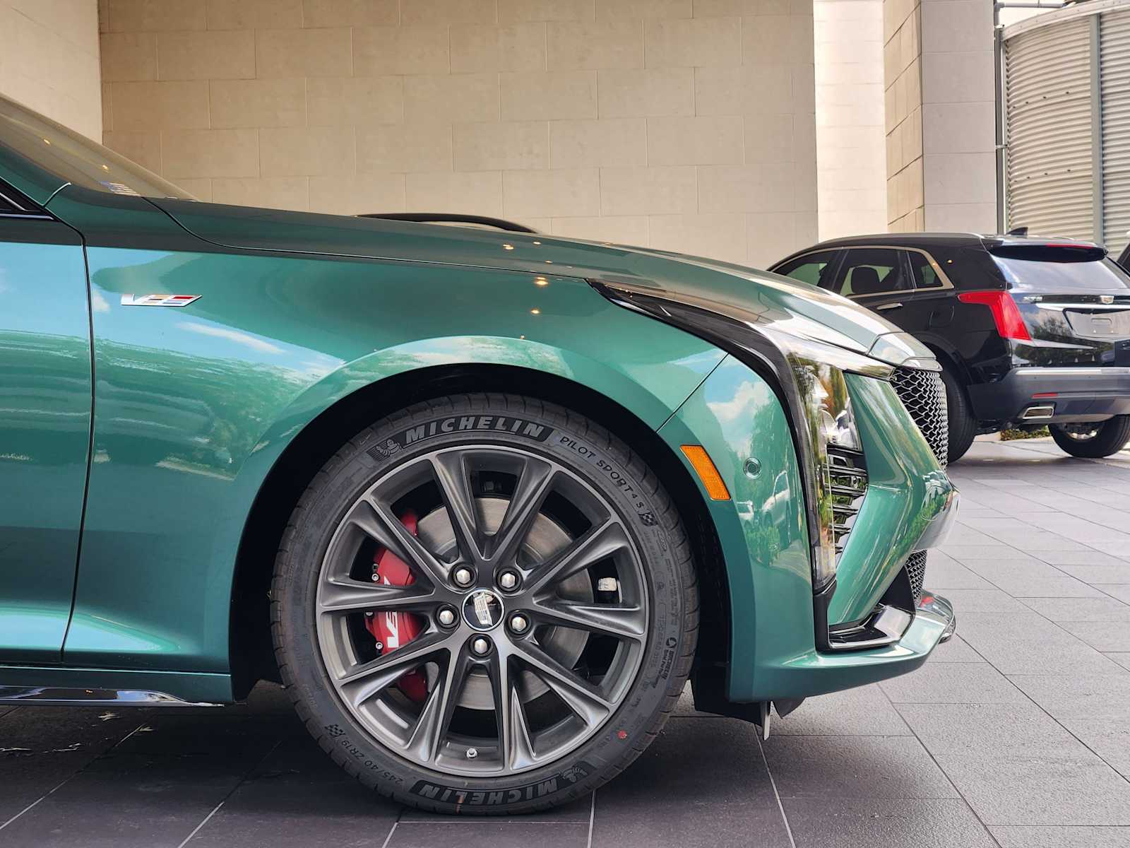 2026 Cadillac CT5 V photo 5