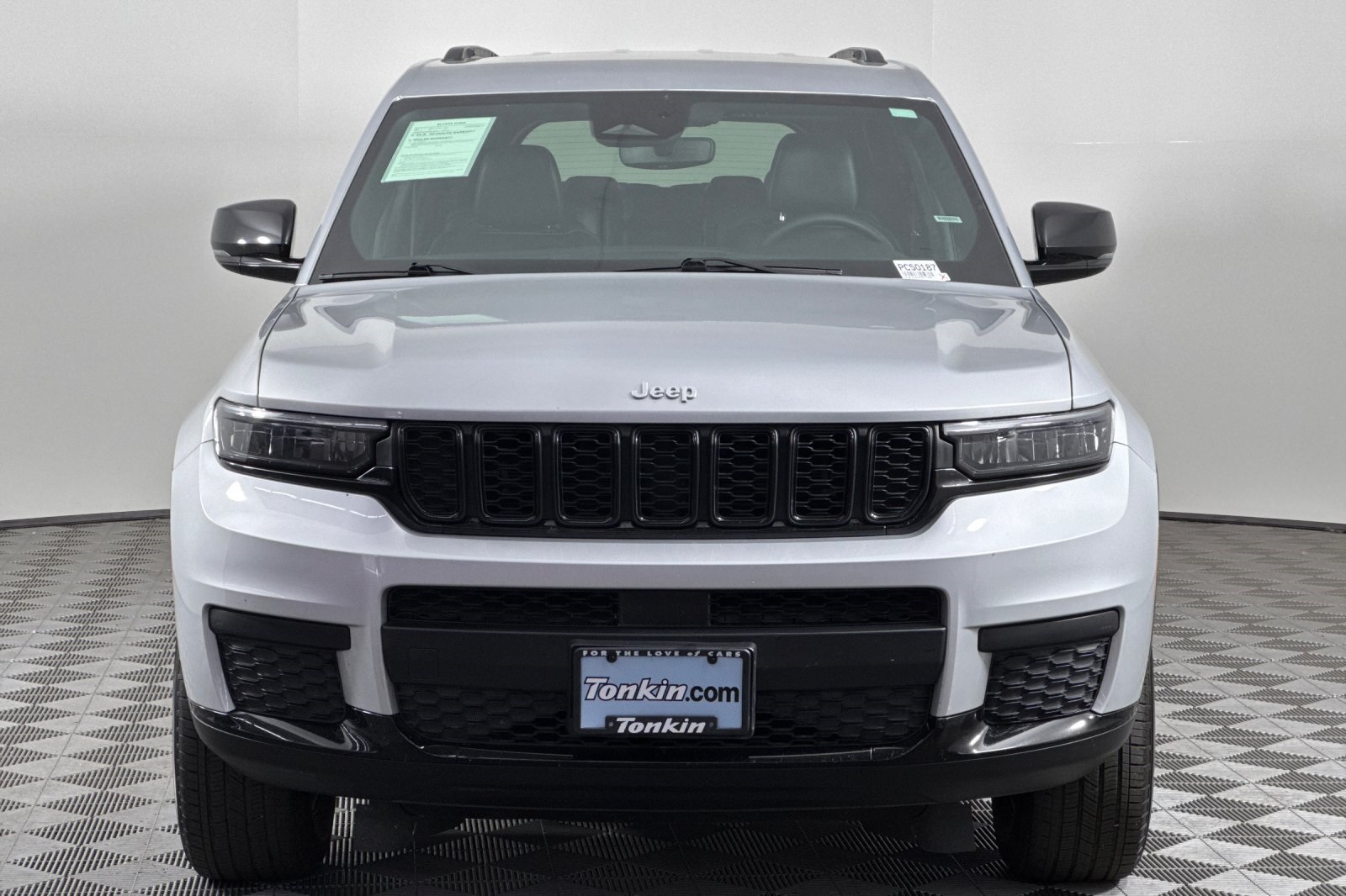 2024 Jeep Grand Cherokee Altitude photo 5