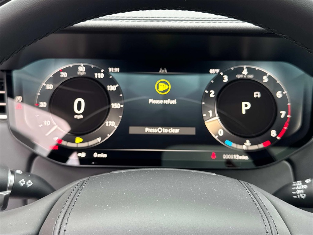 2025 Land Rover Range Rover Autobiography photo 24