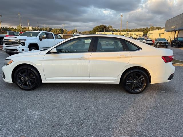 2023 Volkswagen Jetta 1.5T SE photo 4