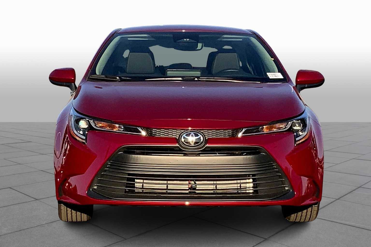 2026 Toyota Corolla LE photo 3